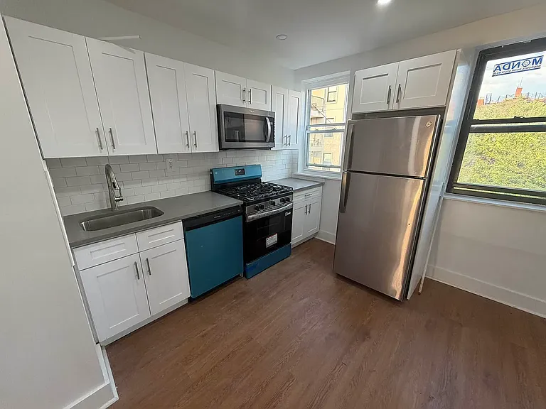 175 Utica Ave #3 — Photo 3
