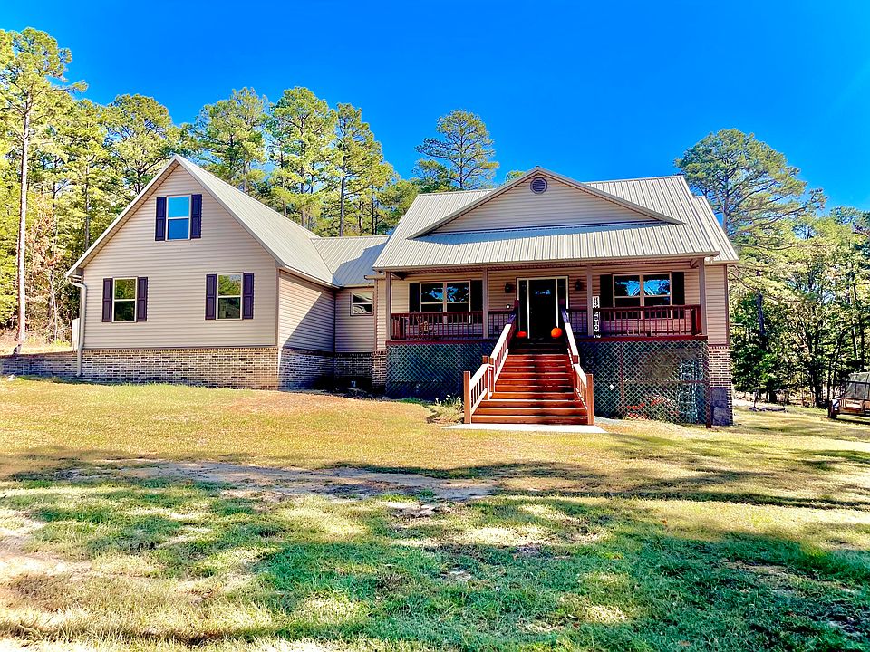 1st image of 310 Fairview Dr