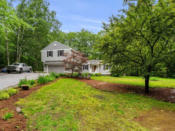 287 Chestnut Hill Road, New Boston, NH 03070