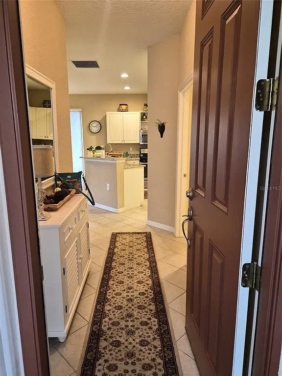 2 bed, 2.0 bath, 1202 sqft, $2,400 — Photo 2