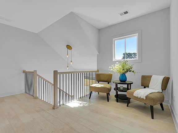 4th image of 1 Azalea Spring Ct