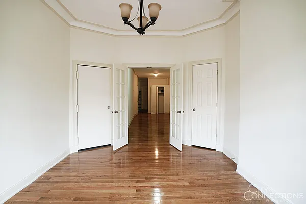 Rented by City Connections Realty | media 19