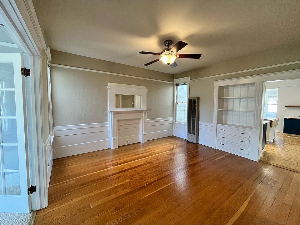 1st image of 159 Chenery St #159