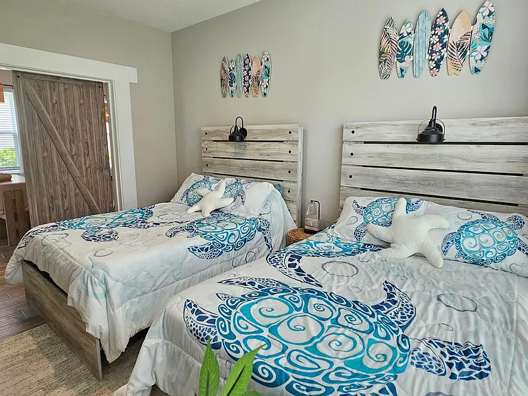 15285 Shady Palms Ln — Photo 51