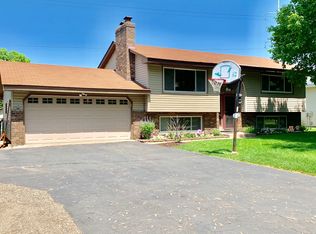 1141 127th Ave NE, Blaine, MN 55434