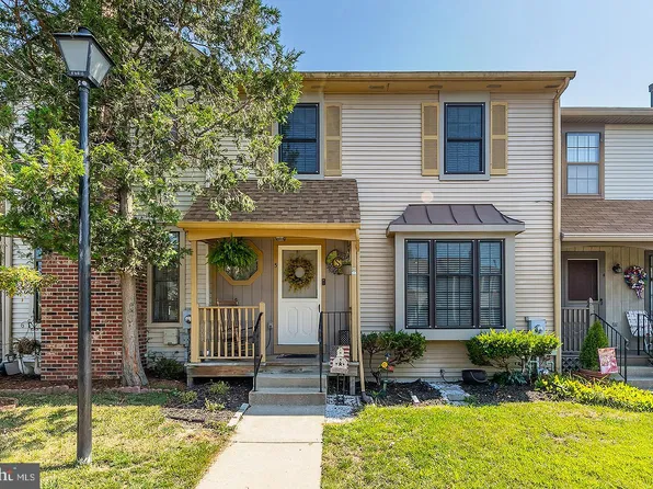 3 Merlot Ct, Marlton, NJ 08053