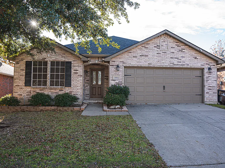 13065 Barbarosa Dr — Photo 1