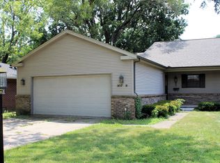 307 W Michigan Ave, Urbana, IL