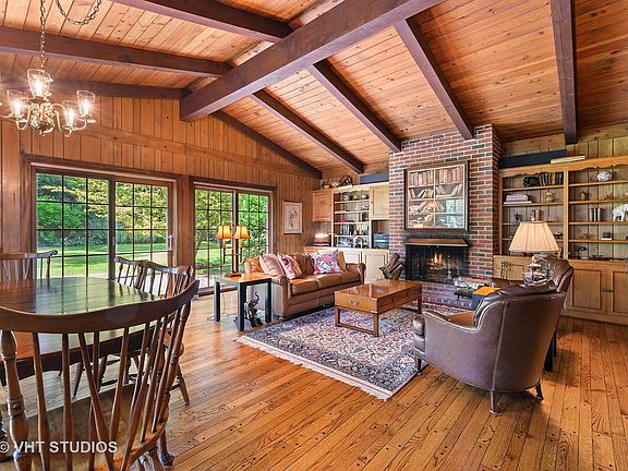 5th image of 1024 Old Elm Pl
