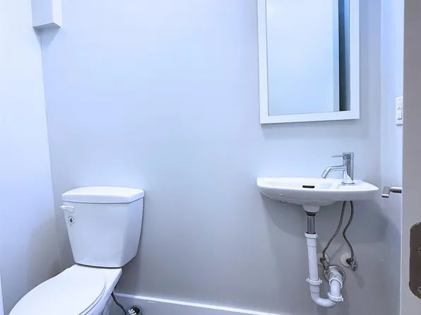 126 Randolph Avenue image 10 of 13