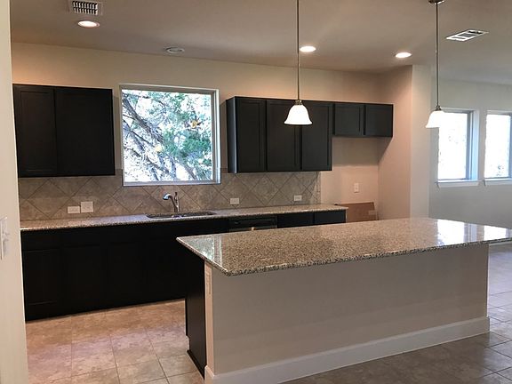 4th image of 326 Cypress Forest Dr
