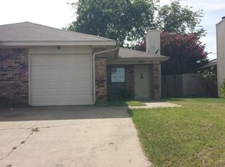 942 Irene St, Burleson, TX 76028