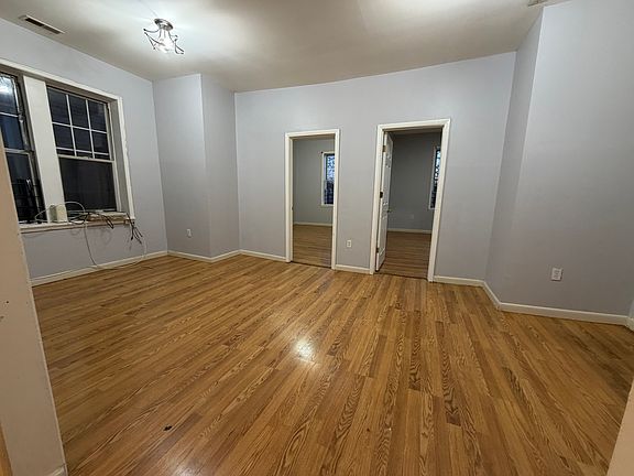 2nd image of 244 Clendenny Ave APT 5