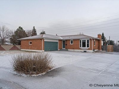 329 Bocage Dr, Cheyenne, WY, 82009