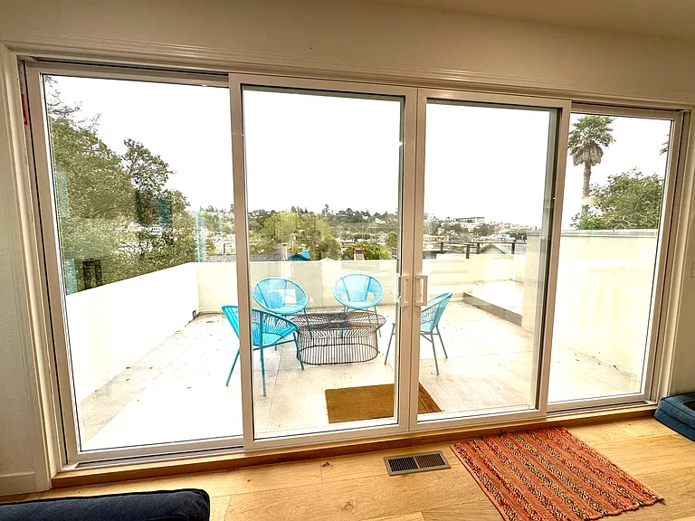 119 Glen Dr — Photo 5