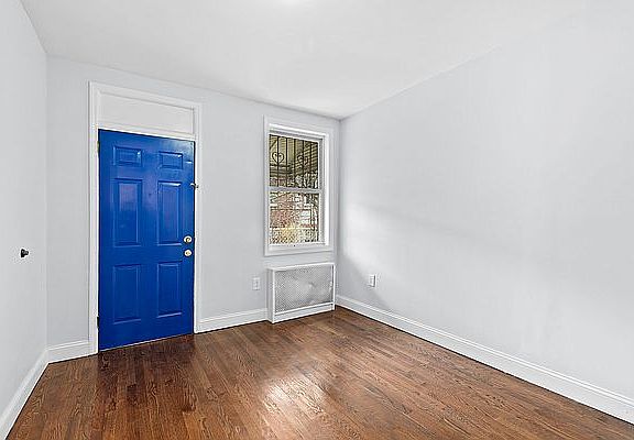 4th image of 44 E 89th St Floor 1
