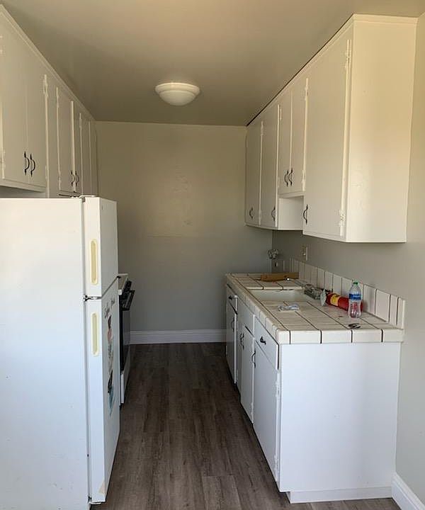 1st image of 1360 Calle Oriente #3
