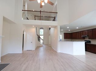 12802 Flat Creek Dr, Pearland, TX 77584