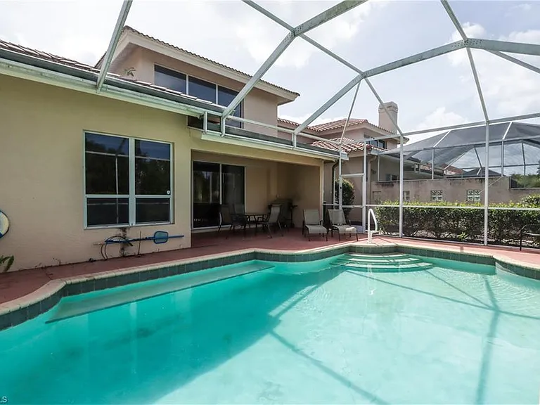 5815 Persimmon Way — Photo 24