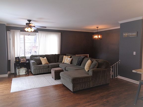 5th image of 19377 W Fairview Dr