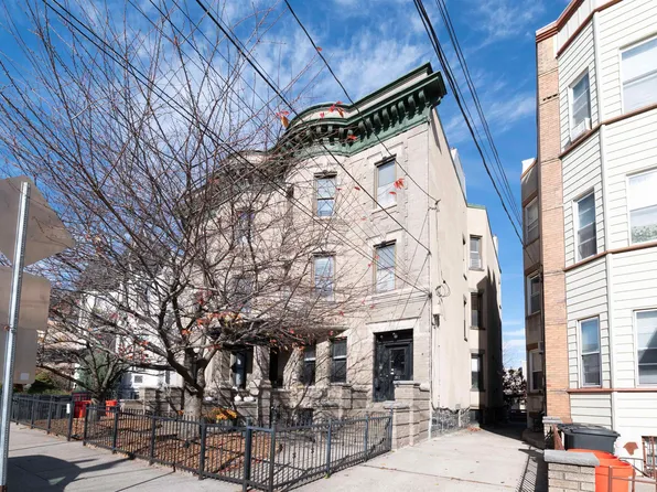 312 Monastery Place image 1 of 16