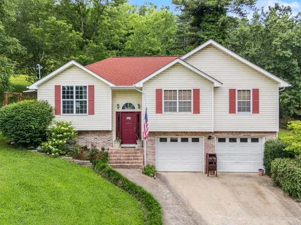 310 Castleview Dr, Ringgold, GA 30736