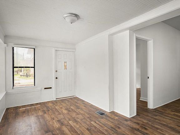5th image of 1516 McDuff Ave S