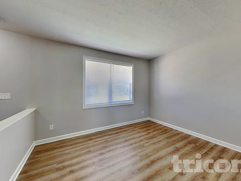 5426 Basin Park Dr — Photo 3