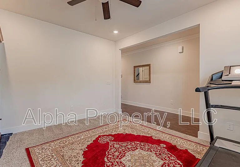 126 Pewter Cir — Photo 5