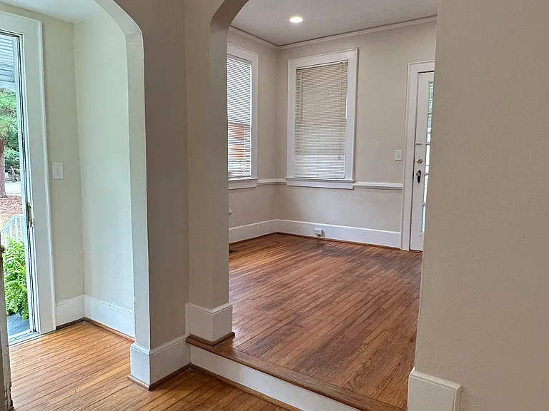 4024 Verner St — Photo 3