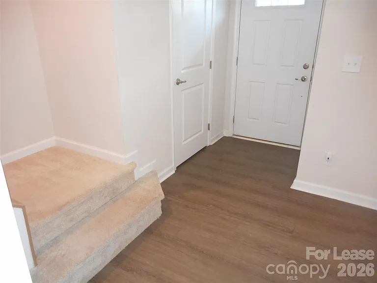 2105 Autumn Olive Ln — Photo 19