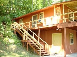 223 Groaning Hill Rd, Franklin, NC 28734