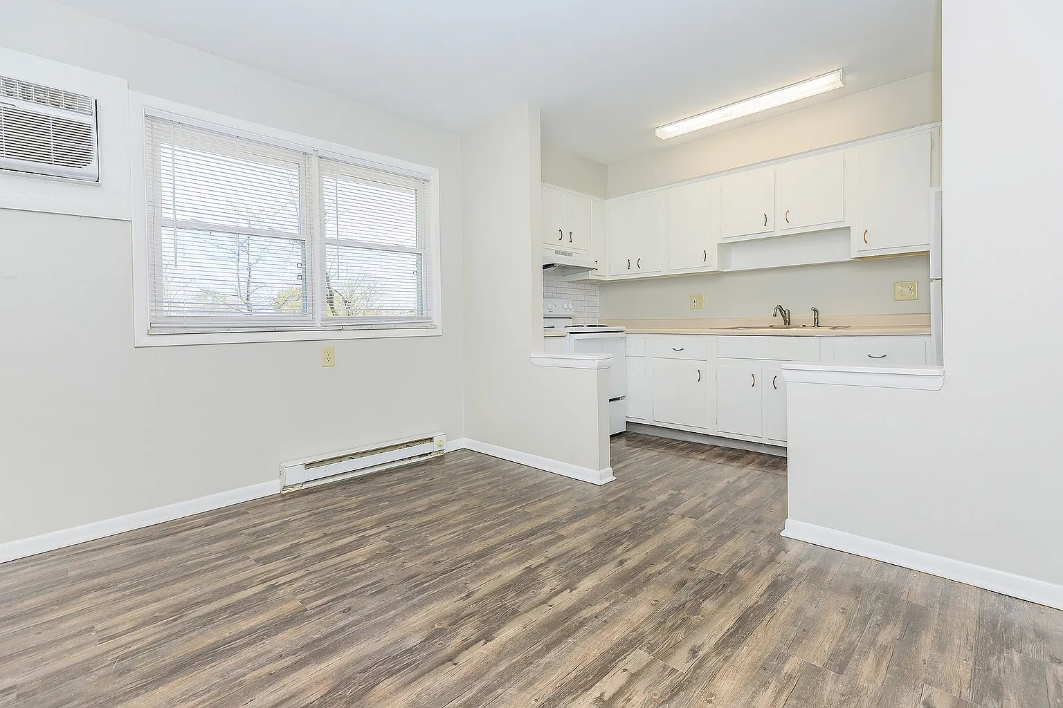 5936 Radnor Rd #1B photo 1
