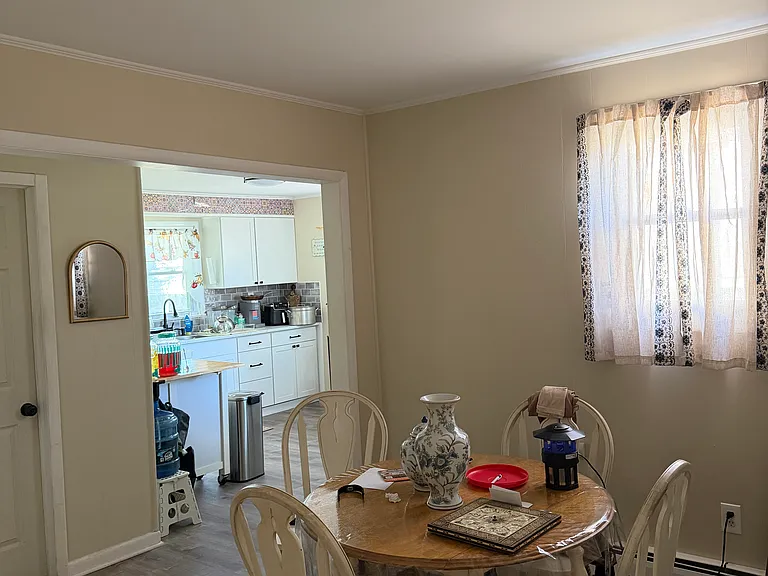 Dining/Living room