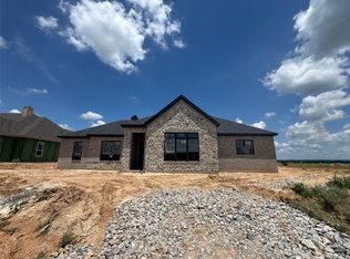 148 Legends Way, Bridgeport, TX 76426
