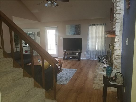 5th image of 1802 Wagongap Dr