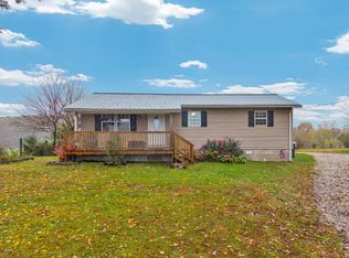 921 Barney Holt Rd, Jamestown, TN 38556