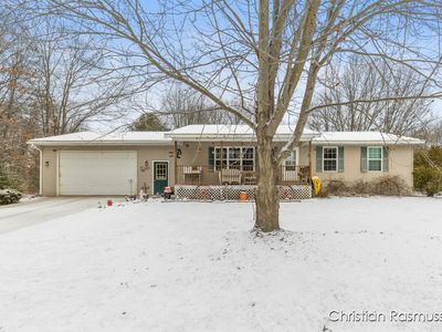 11109 Adams Hall Dr, Greenville, MI, 48838