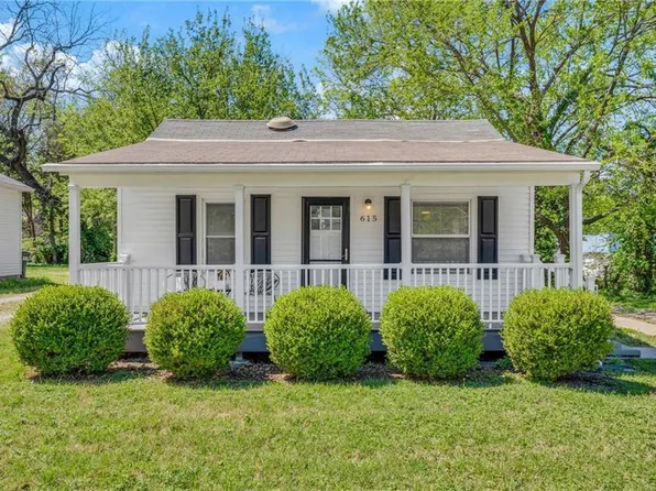 615 Alabama St, Lawrence, KS 66044