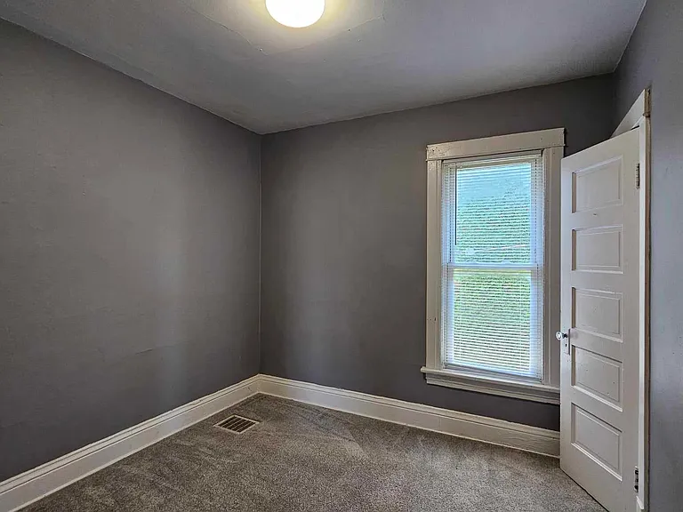2408 Franklin St #2 — Photo 7