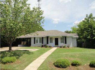 3061 N Colonial Dr, Montgomery, AL 36111