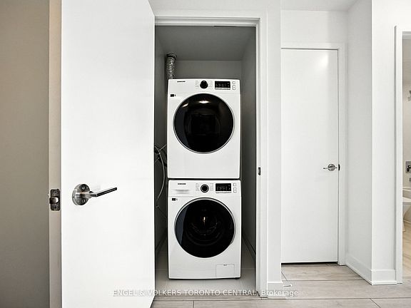 5th image of 260 Malta Ave #506