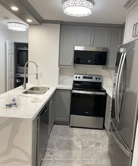 35 Kingsbridge Garden Cir #1008 — Photo 5