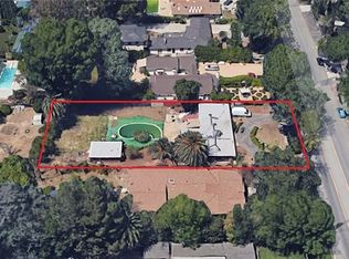 5915 Corbin Ave, Tarzana, CA 91356