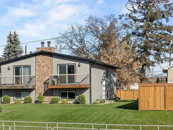 7006 A S Bowness Rd NW, Calgary, AB T3B 0G4