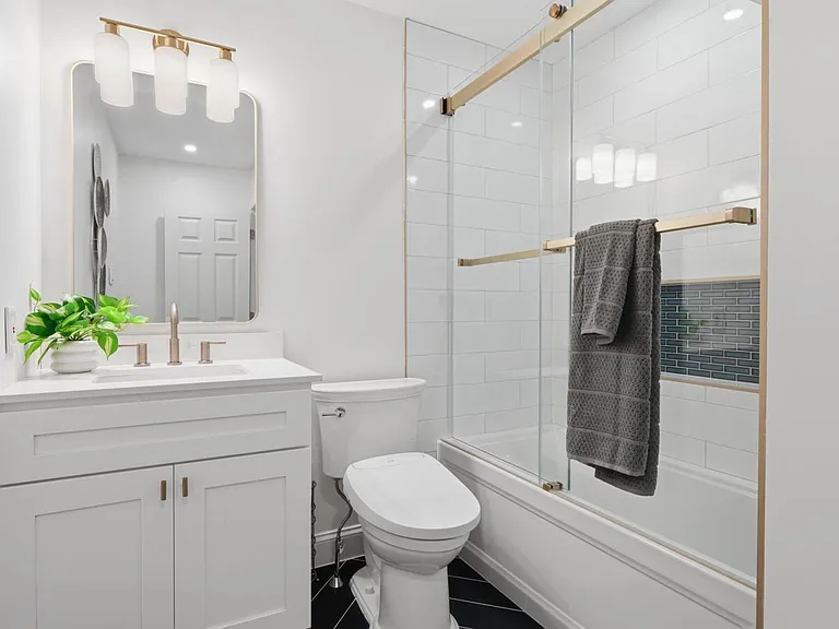 458 Jason Dr — Photo 16