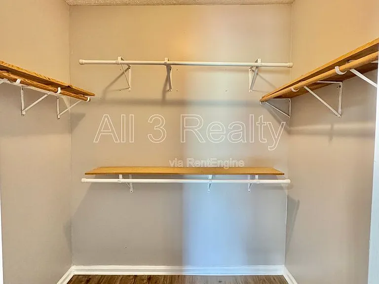 1520 Hogan Rd — Photo 21