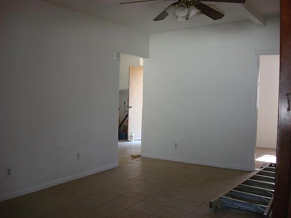 INTERIOR HOME