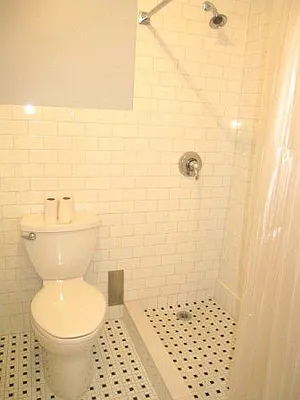 Rented by HOME RESIDENTIAL LLC | media 11