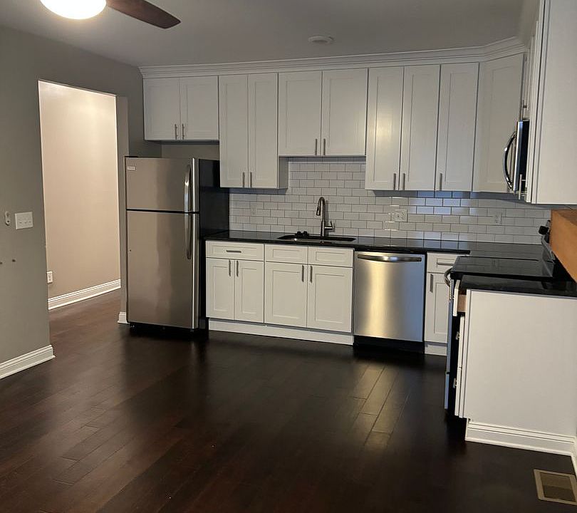 1st image of 14 W California Ave #14
